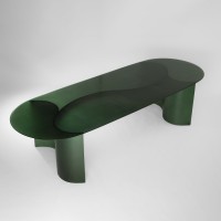 <a href="https://www.galeriegosserez.com/artistes/cober-lukas.html">Lukas Cober</a> - New Wave - Table à manger (Vert Volan)